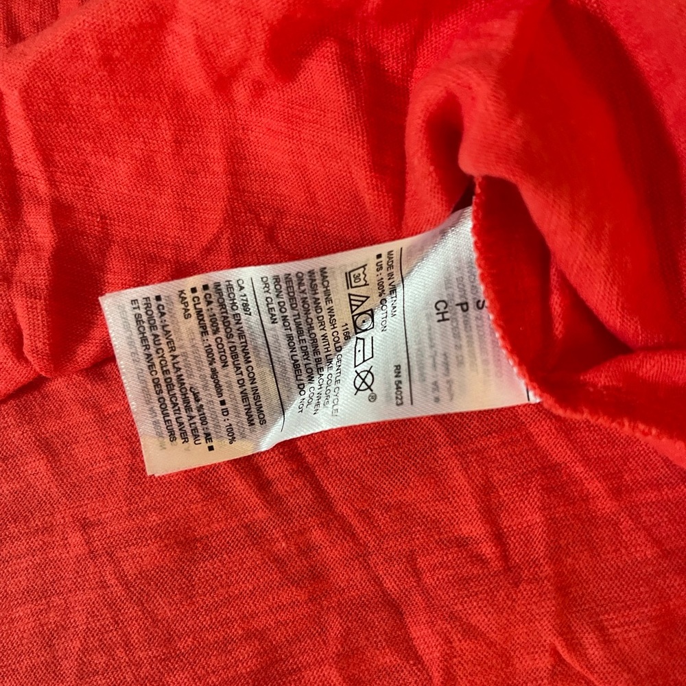 Old Navy spring maternity tops bundle size small NWT - Picture 3 of 9